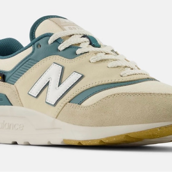 New Balance Men’s CM997HGS Beige Beige - Picture 5 of 7